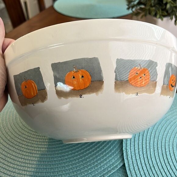 Rae Dunn Ceramic Happy Halloween Bowl - Picture 2 of 4